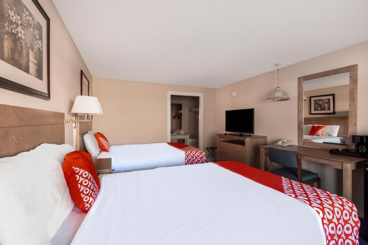 Oyo Hotel Wadsworth Oh I-76 Bagian luar foto