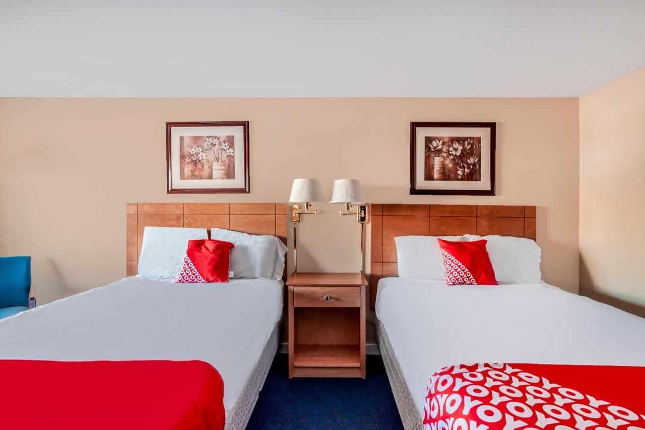 Oyo Hotel Wadsworth Oh I-76 Bagian luar foto