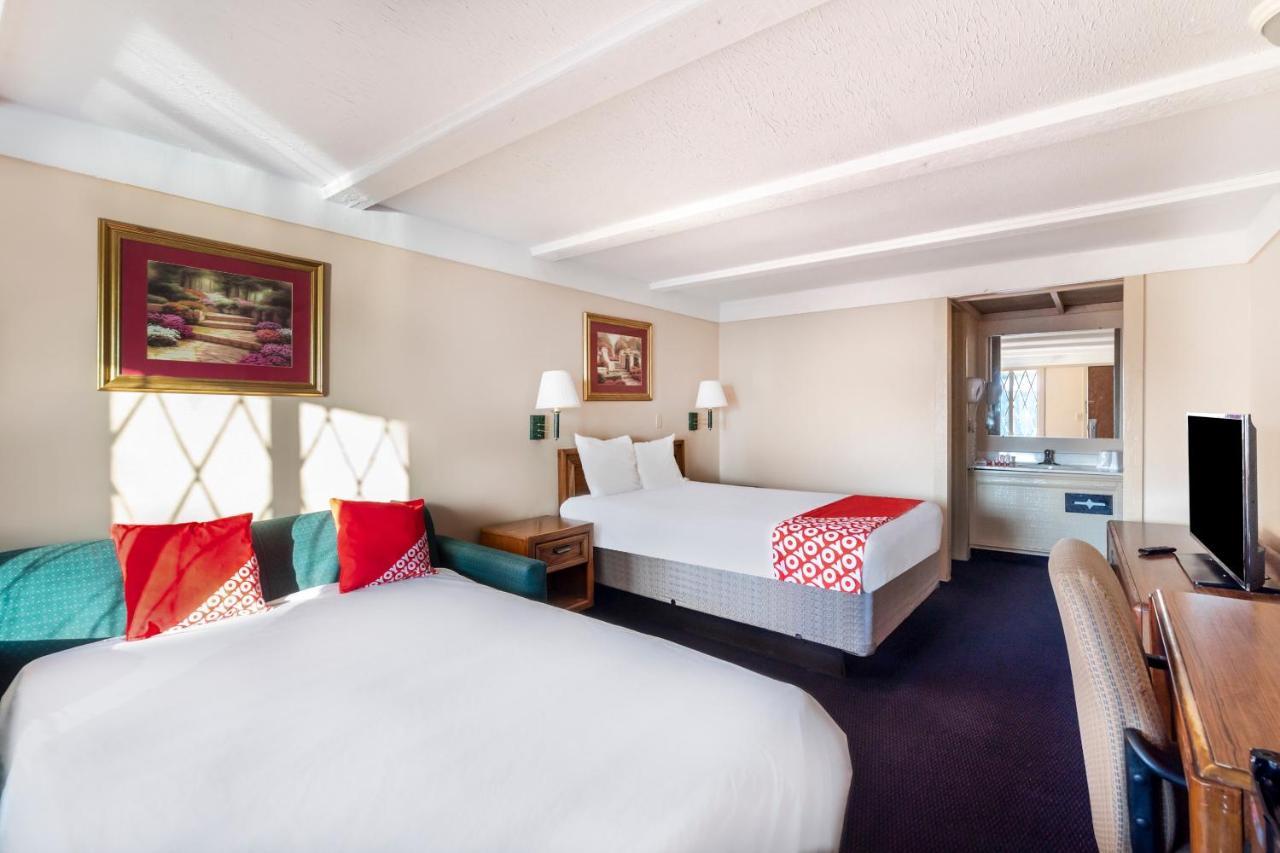 Oyo Hotel Wadsworth Oh I-76 Bagian luar foto