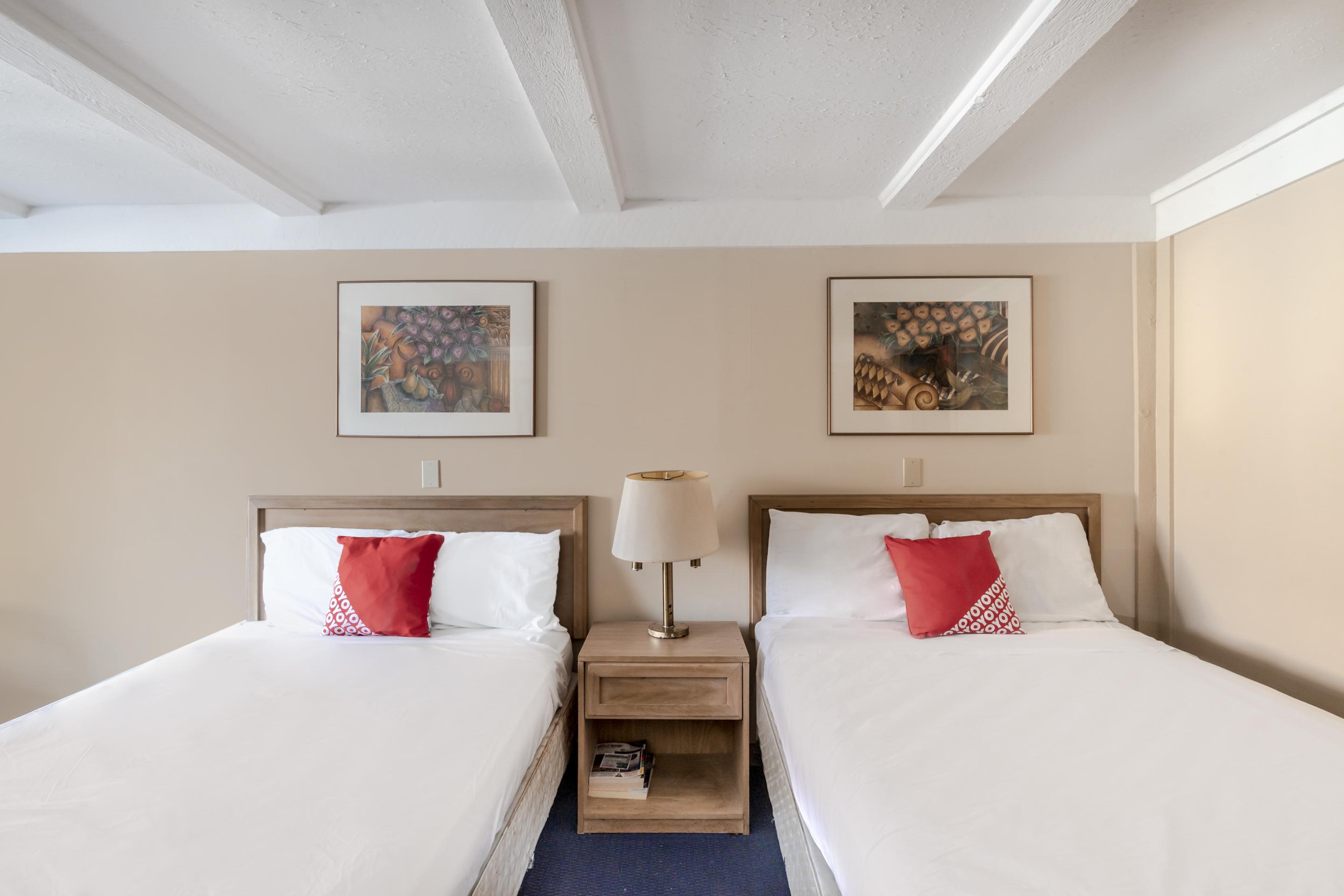 Oyo Hotel Wadsworth Oh I-76 Bagian luar foto