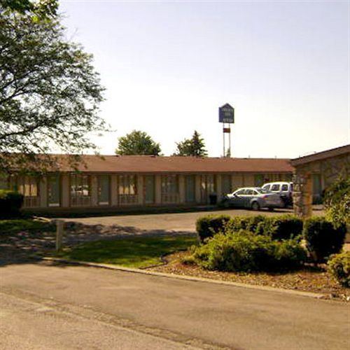 Oyo Hotel Wadsworth Oh I-76 Bagian luar foto